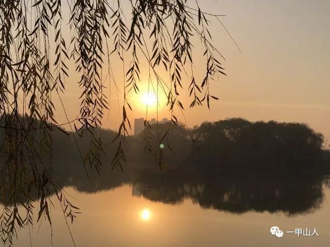 明日新甲子，三合水前行，青龙生金风，有啥说法？古人经验可预兆