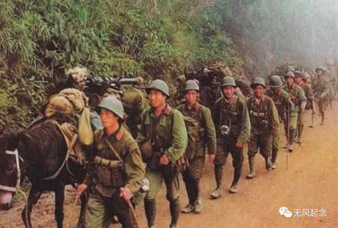 越南女兵投降时，为何会主动脱光衣服？原因很尴尬，却也很好理解
