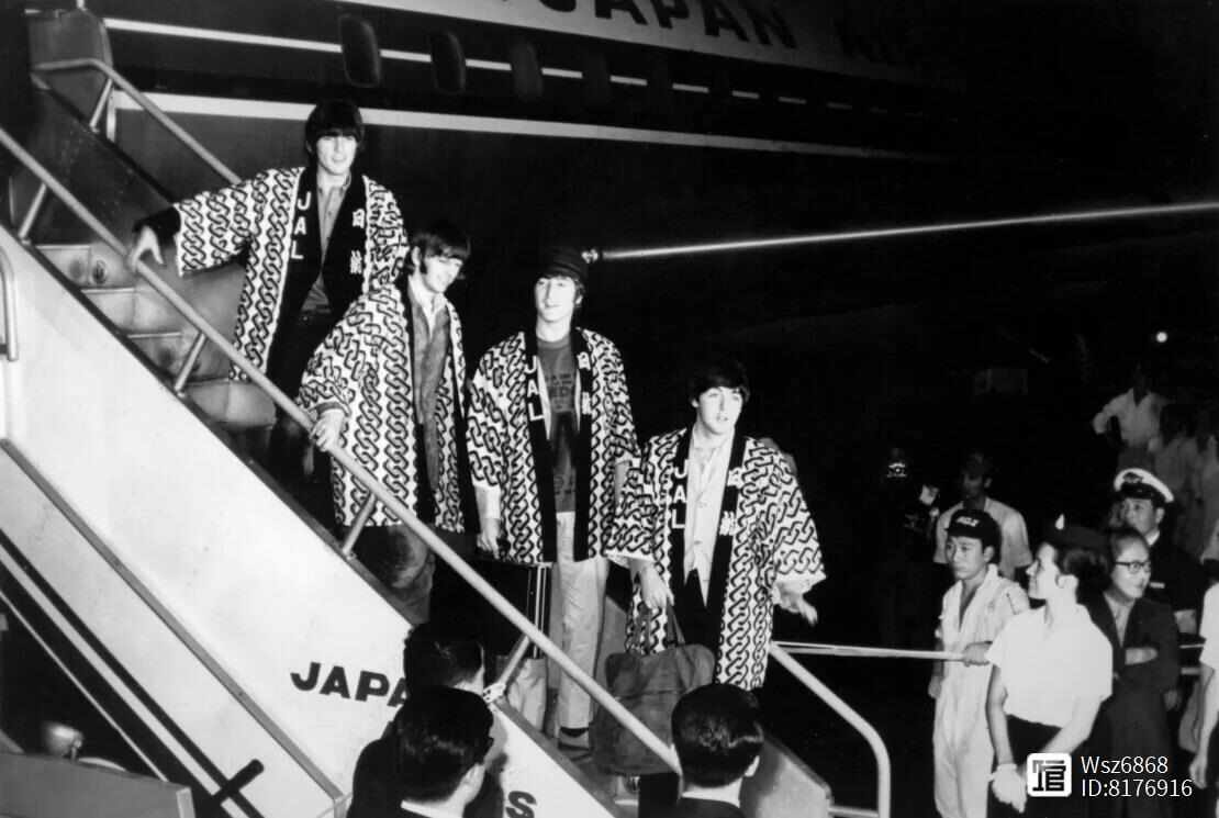 披头士在日本公演中制作的作品被拍卖