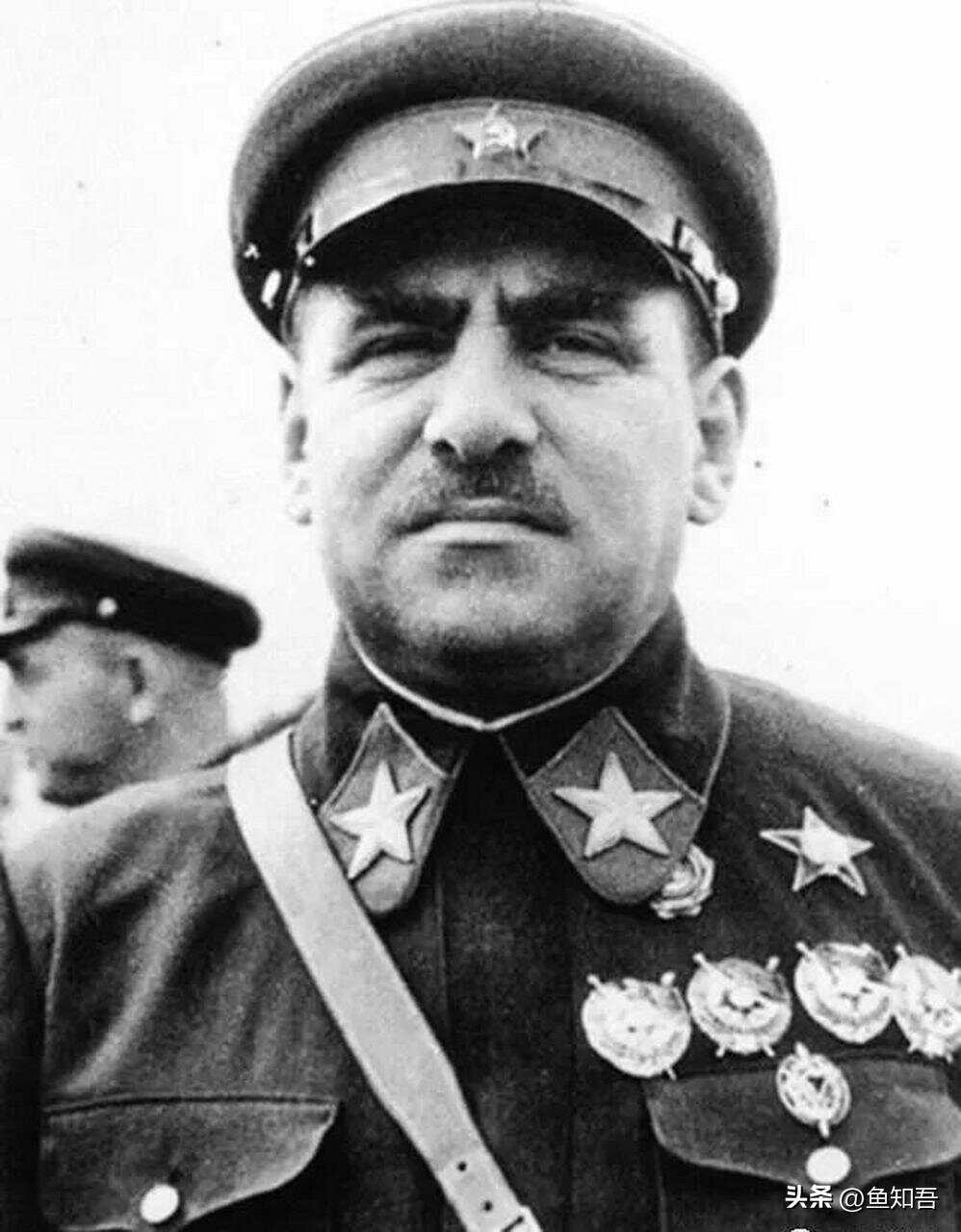 一览苏联时期四十三位元帅